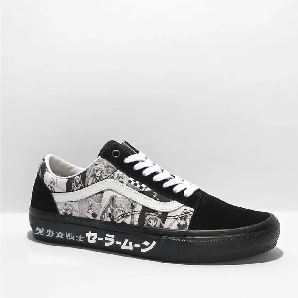 Vans x Sailor Moon Old Skool Pretty Guardian Shoes